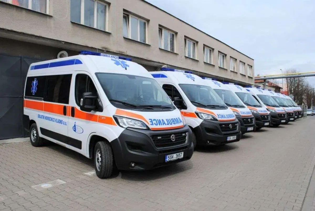 Nové sanitky pro kladenskou nemocnici