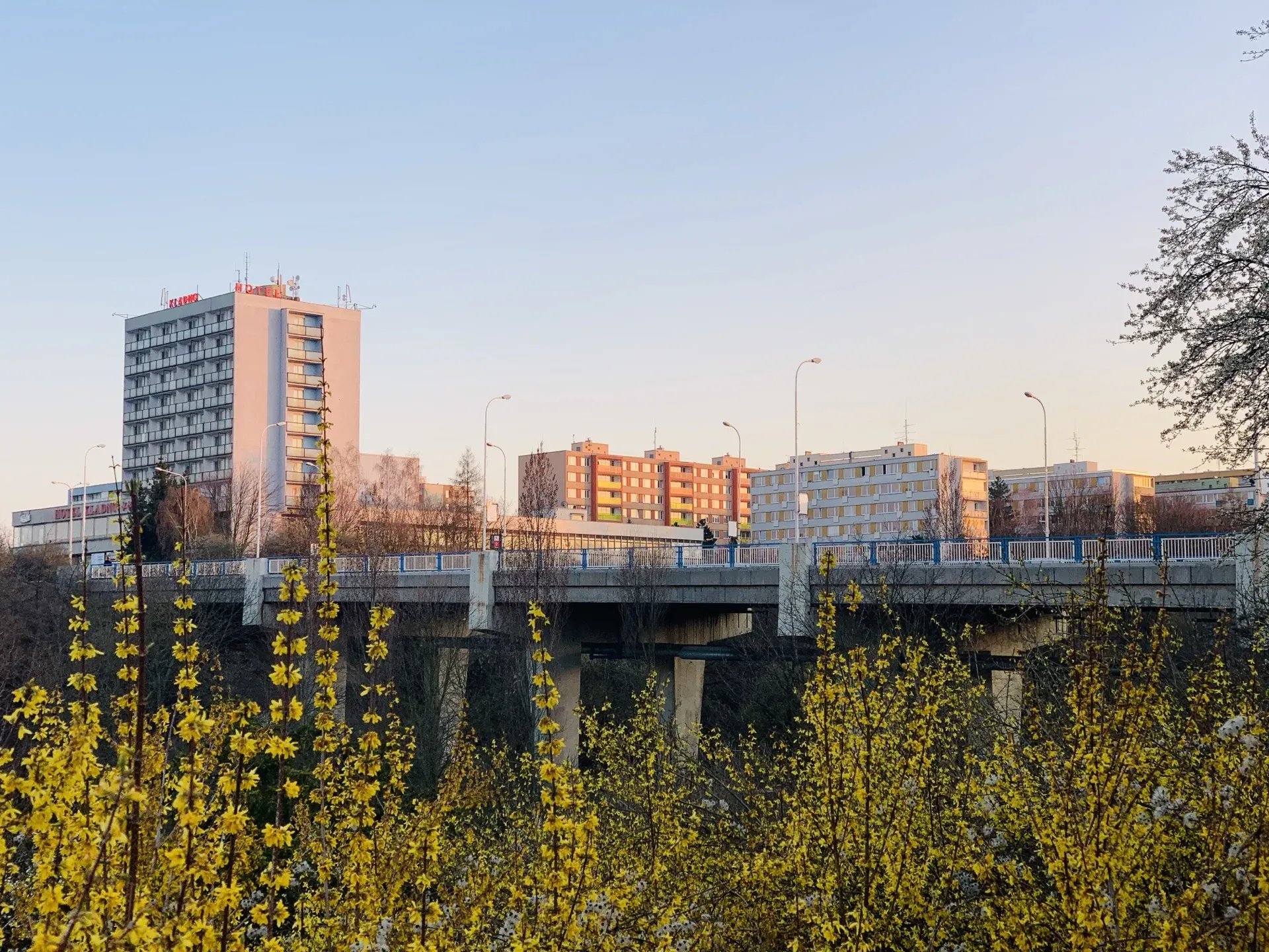Autorem architektonického návrhu na Sítenský most bude Josef Pleskot - Kladno